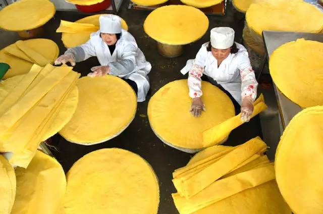 来党中央引领脱贫攻坚纪实CQ9电子app十八大以(图9) 来党中央引领脱贫攻坚纪实CQ9电子app十八大以(图9)